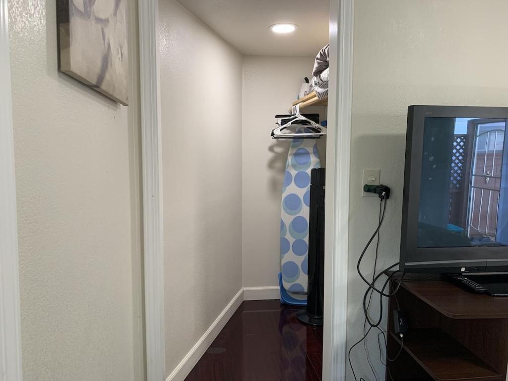 Sfo New Comfortable Studio San Bruno Exterior photo